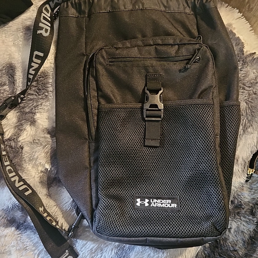Under Armour Black Backpack with Mesh Pocket